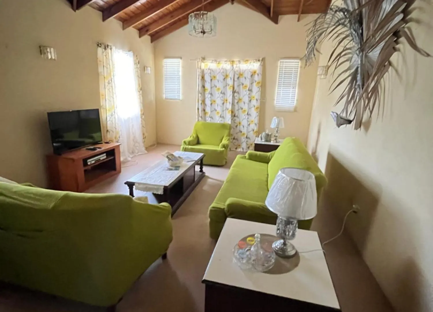 Gnc Guesthouse سانت بيتير